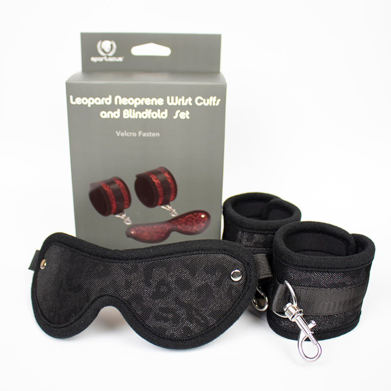 Spartacus Blindfold and Wrist Cuff Kit Neoprene Black